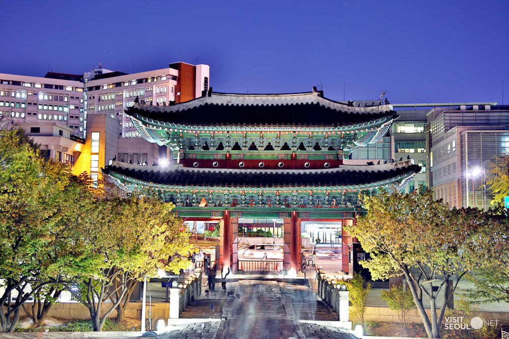 1. Changgyeonggung (Changgyeong Palace)